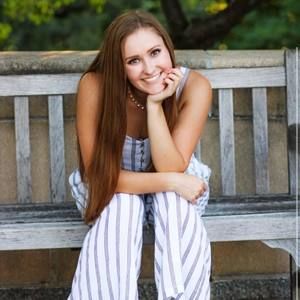 Meet your Posher, Katelyn